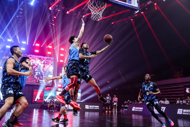 在外租但依